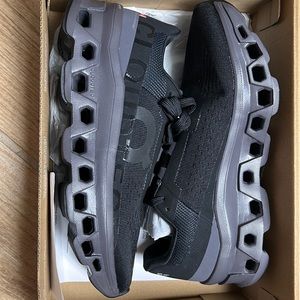 On CloudMonsters -BRAND NEW